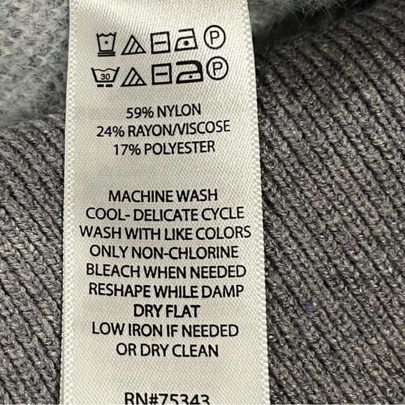 Cupcakes and cashmere button down geometric print cardigan - Picture 10 of 13